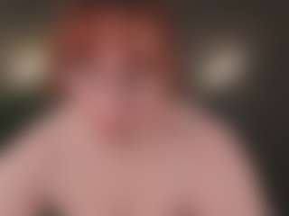 Live cam show with elliecoy - Fingering on CamwithHer