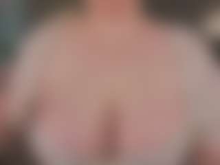 elliecoy's Live Sex Cam Show