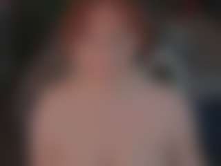Live cam show with elliecoy - Upskirt on madthumbs