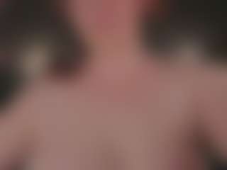 Live cam show with elliecoy - BBW on Camsoda