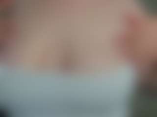 Live cam show with elliecoy - Fingering on Soda Cam