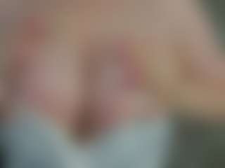 Live cam show with elliecoy - Striptease on hrnylive.com