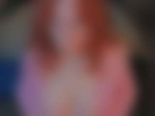 Live cam show with elliecoy - Brown Eyes on Camsoda