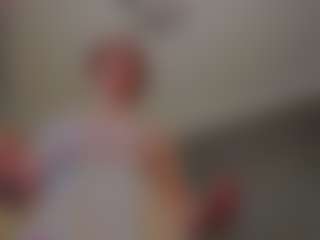 Live cam show with elliecoy - Twerk on Mixed Magazine Live