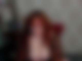Live cam show with elliecoy - Orgasm on CamClone