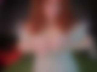 Live cam show with elliecoy - Red Hair on Mixed Magazine Live