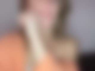 Live cam show with Cena - Blonde Hair on xDating