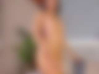 Live cam show with Celeste Evanns - Eating Pussy on parknlotfishbdy