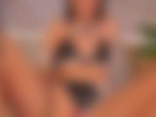 Live cam show with Celeste Evanns - Fuck Machine on Camsoda