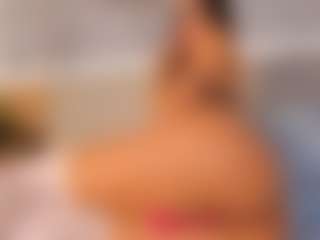 Live cam show with Celeste Evanns - Eating Pussy on Fling VIP Chat