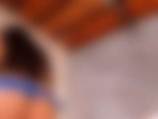 Live cam show with Celeste Evanns - Glasses on Camming Site