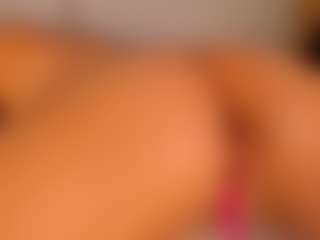 Live cam show with Celeste Evanns - Facial on Camsoda
