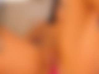 Live cam show with Celeste Evanns - Brown Hair on Hubzter Live