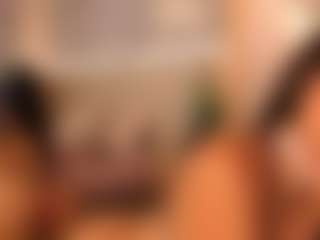 Live cam show with Celeste Evanns - Eating Pussy on Camsoda Late Night