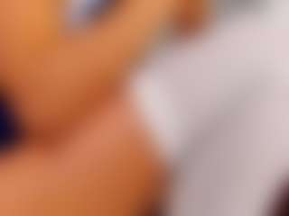 Live cam show with Celeste Evanns - Facial on livesuperchat.net