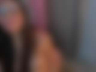 Live cam show with Celeste Evanns - Spanks on crypto-cams