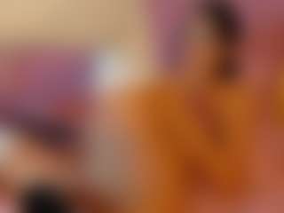 Live cam show with Celeste Evanns - Body Massage on Soda Cam