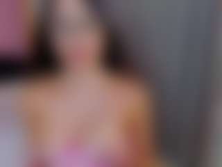 Live cam show with Celeste Evanns - Spanks on Soda Cam