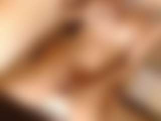Spettacolo in cam dal vivo con AngelicaDollTs - Lean su Camsoda