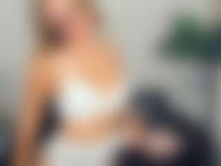 Live cam show with Jina - Athletic Amateur on Strip Flash - Live Sex Shows