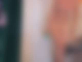 Live cam show with Gigi - HD Brown Hair on CamClone