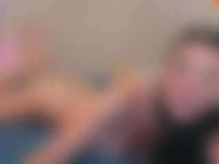 Live cam show with Gigi - Ride on CamSodaAdn