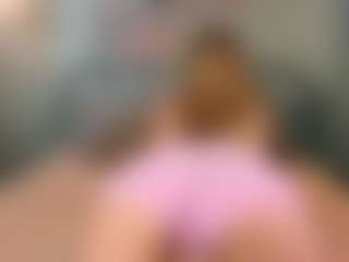 Live cam show with Adelina and Emily - Natural on sexytreat.net