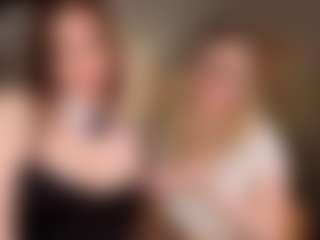 Live cam show with Adelina and Emily - Flashing on AdultVida.com