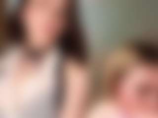 Live cam show with Adelina and Emily - Natural on Camiplay Live