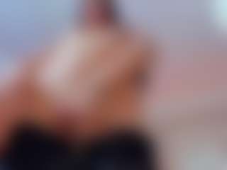 Anyssia's Live Sex Cam Show