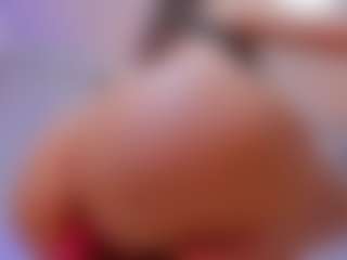 Live cam show with Anyssia - Average on Camsoda