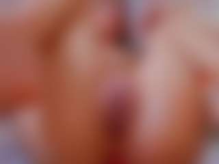 Live cam show with Anyssia - Brown Hair on Camsoda