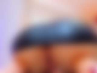 Anyssia's Live Sex Cam Show