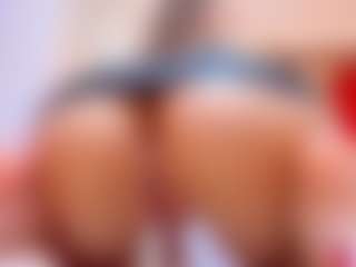 Anyssia's Live Sex Cam Show