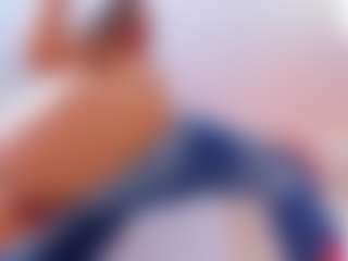 Anyssia's Live Sex Cam Show