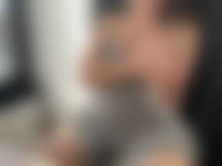 Live cam show with Katrinnams - Blonde Hair on live18s.com