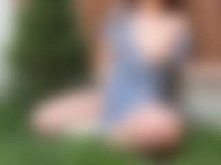 Live cam show with Katrinnams - Strip Blonde Hair on Dare Cams