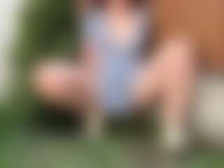 Live cam show with Katrinnams - Big Tits on googirlz