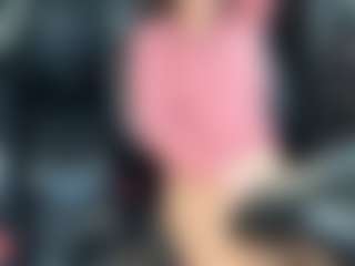 Live cam show with Katrinnams - Shaved Pussy on Camsoda