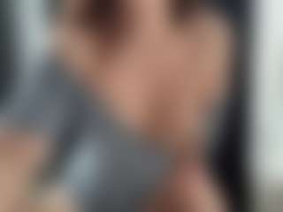 Live cam show with Katrinnams - Public Big Tits on Camsoda