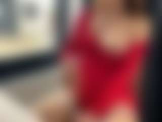 Live cam show with Katrinnams - Lovense Brown Hair on live.xheat.ai