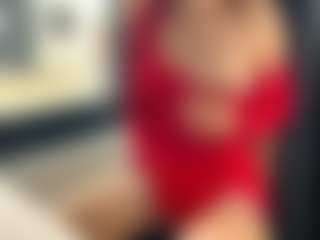 Live cam show with Katrinnams - Amateur Curvy on live.xheat.ai