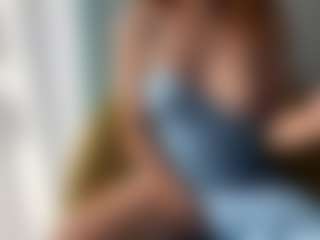 Live cam show with Katrinnams - Small Tits on Camsoda
