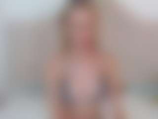 Live cam show with NatalieSweet - Massage on Instabang