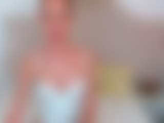 Live cam show with NatalieSweet - Blue Eyes on Dare Cams
