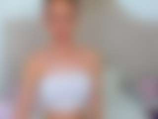 Live cam show with NatalieSweet - Bondage on livesuperchat.net