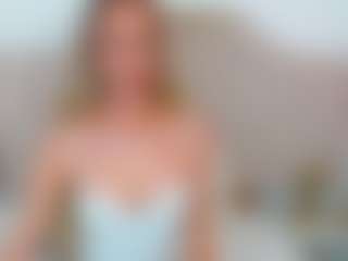 Live cam show with NatalieSweet - Blonde Hair Shaved Pussy on anonymated.com