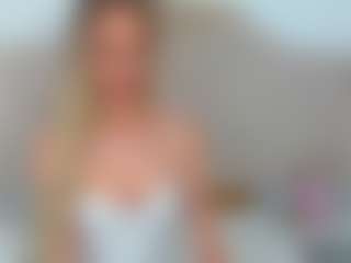 Live cam show with NatalieSweet - Body Massage on fuck-show.com