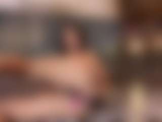 AisHhaFerrari's Live Sex Cam Show