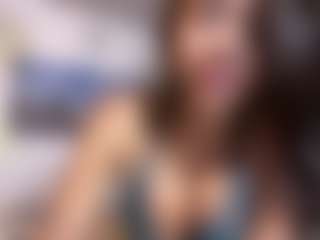 AisHhaFerrari's Live Sex Cam Show